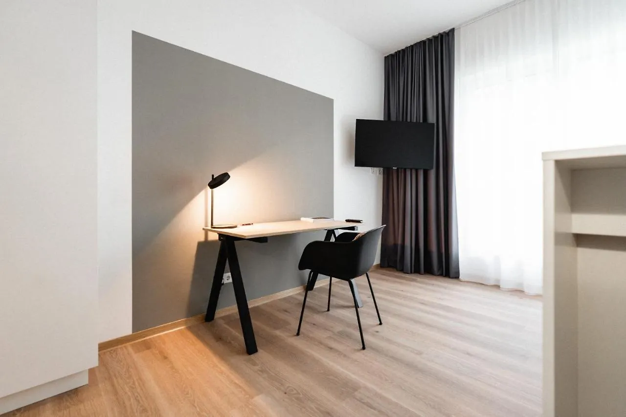 Aparthotel The Place Herzogenaurach - Hotel & Serviced Apartments